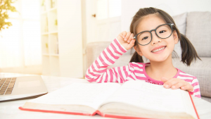 Cách học tiếng Anh cho bé 3 tuổi giúp bé học từ vựng cơ bản