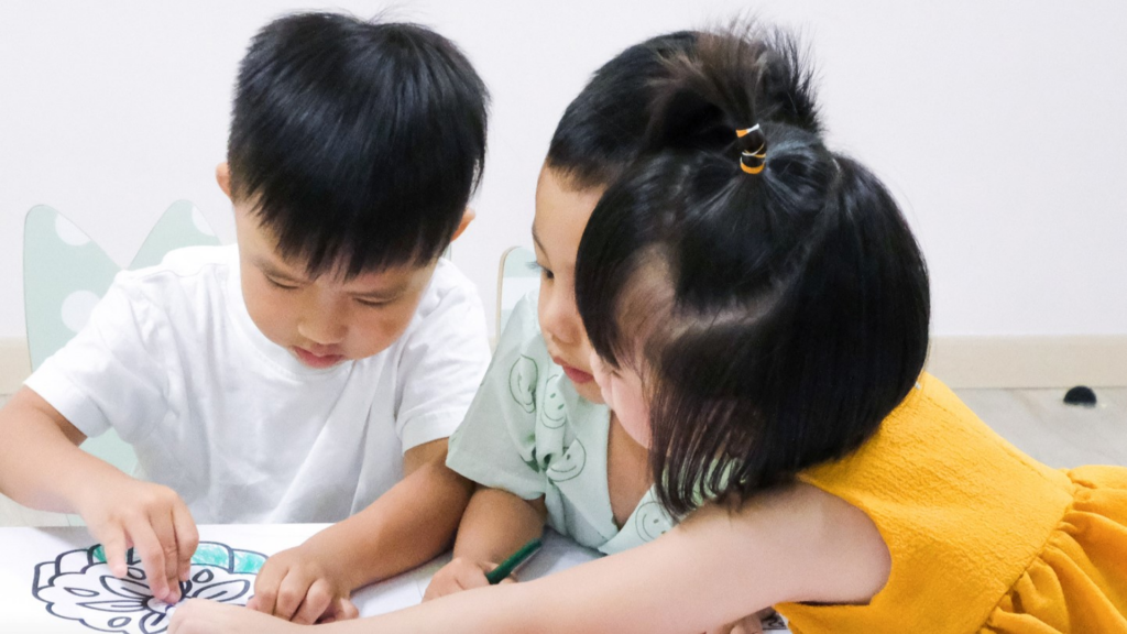 Sách tiếng Anh lớp 1 Smart Start giúp bé học từ vựng nhanh