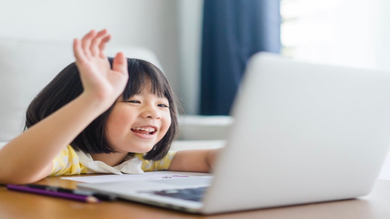 Học Tiếng Anh Cho Người Mới Bắt Đầu Từ Đâu