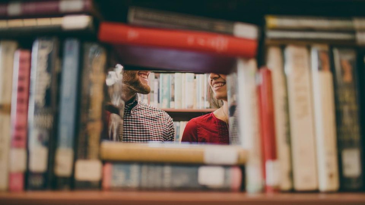 طفل عمره 10 سنوات يبني ثقته في التحدث بالإنجليزية