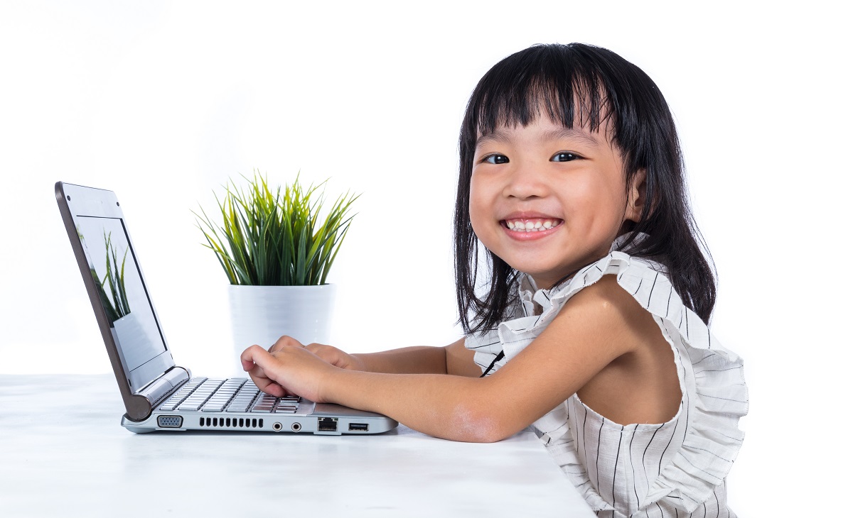 幼兒英文啟蒙必學！3個家庭遊戲讓孩子愛上學語言
